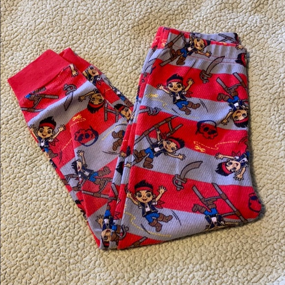 Jake and the Neverland Pirates Pajamas - Picture 3 of 5